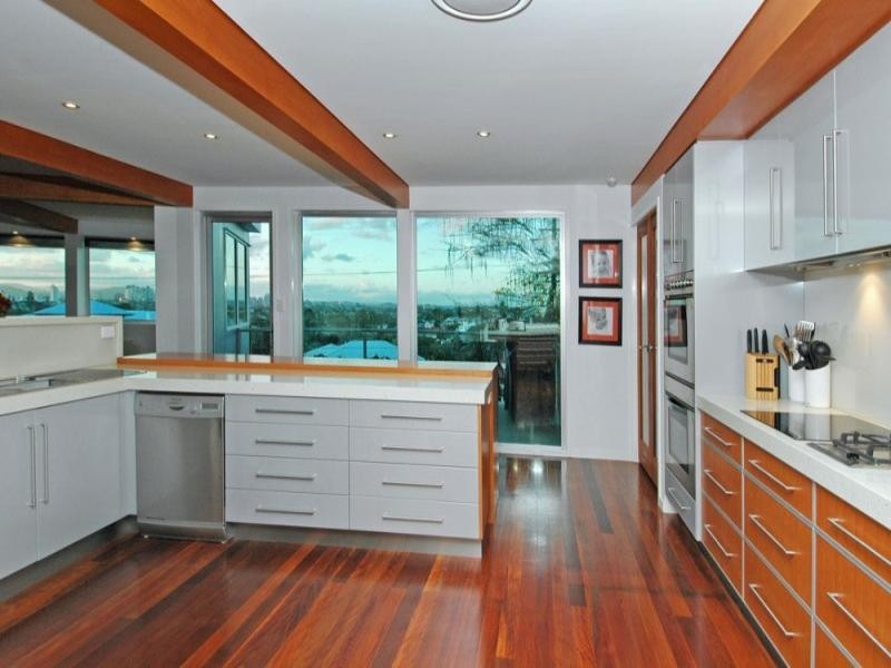 4 Spica Street, Coorparoo QLD 4151