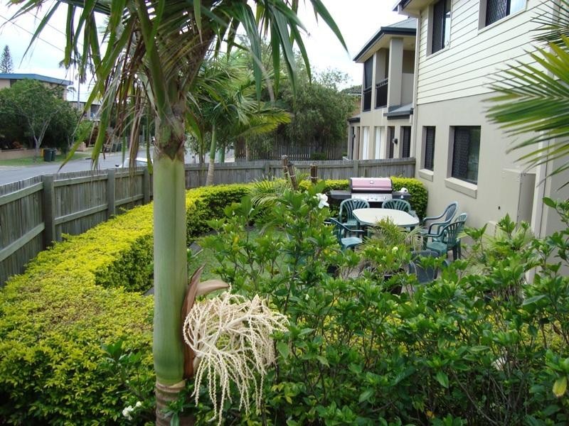 3/20 Robinson Street, Coorparoo QLD 4151