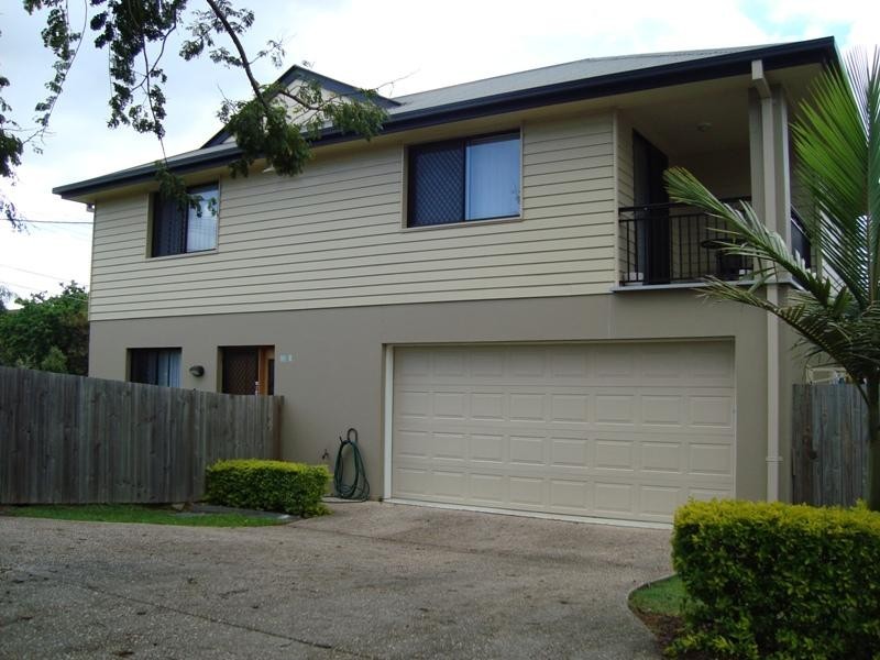 3/20 Robinson Street, Coorparoo QLD 4151