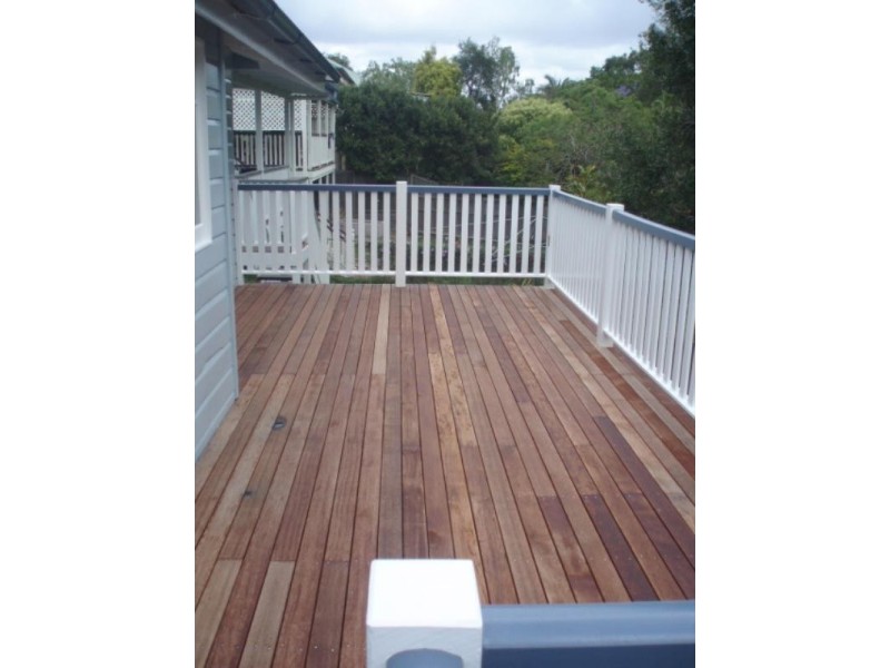 152 Temple Street, Coorparoo QLD 4151