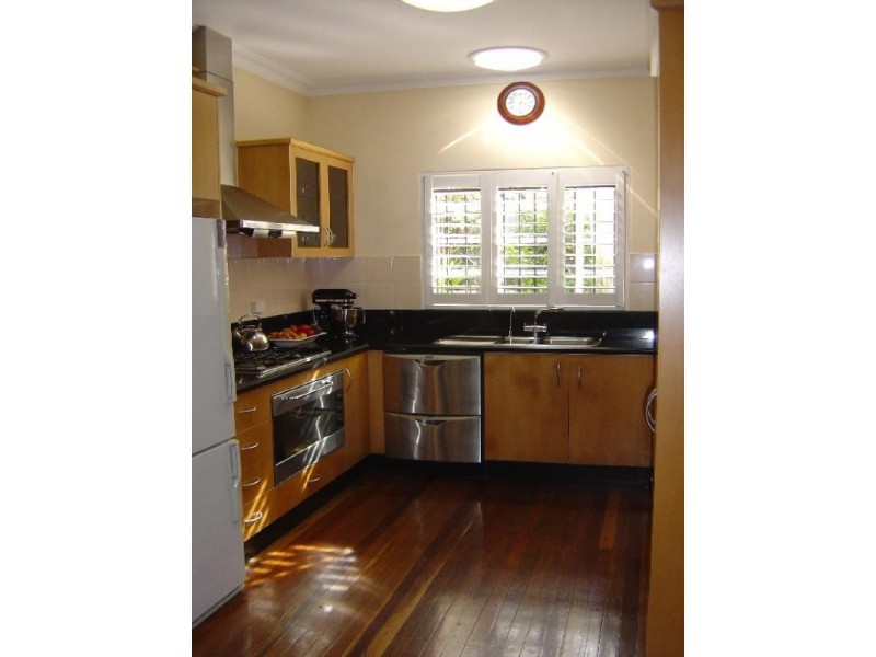 24 Marriott Street, Coorparoo QLD 4151