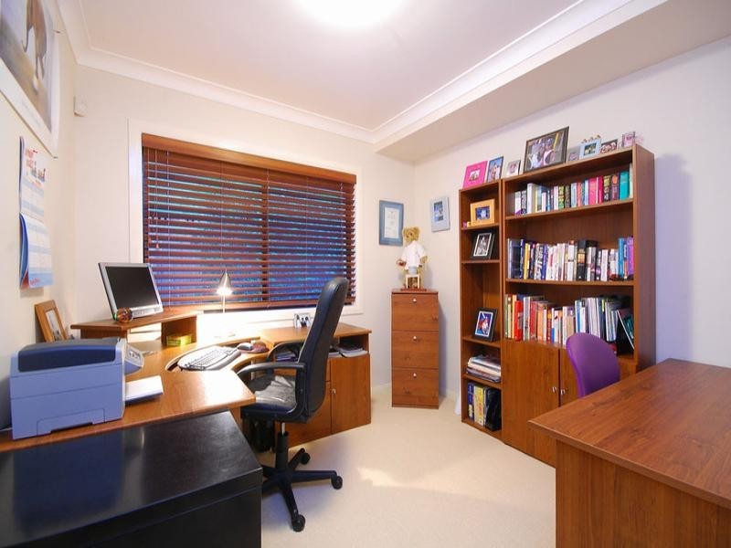 16 Glyn Street, Coorparoo QLD 4151