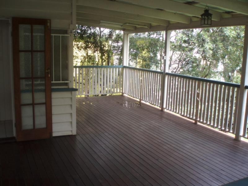 54 Watson Street, Camp Hill QLD 4152