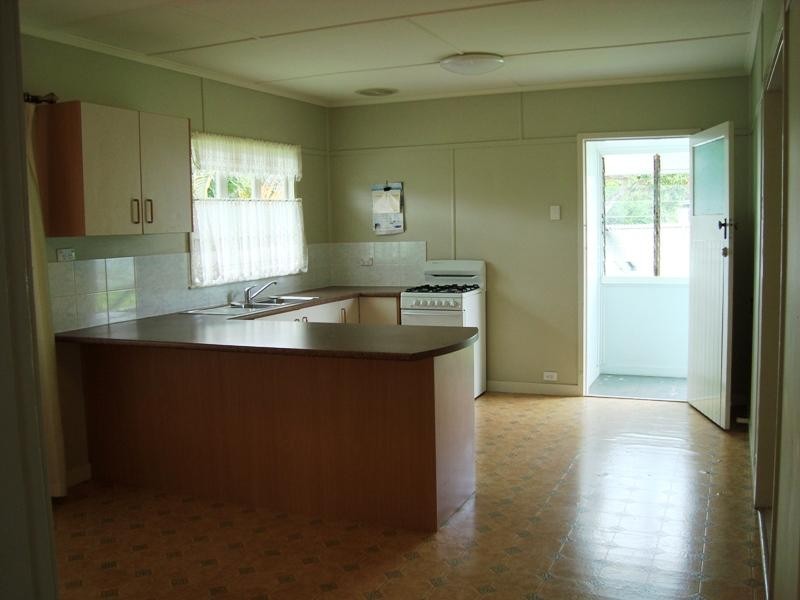 49 Amethyst Street, Holland Park QLD 4121