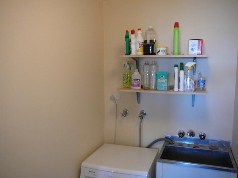 2/220 Cavendish Road, Coorparoo QLD 4151