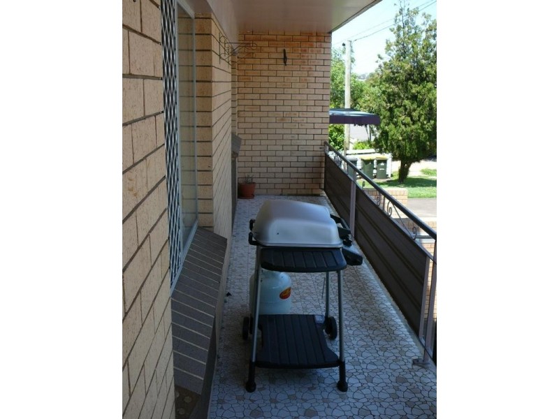 2/220 Cavendish Road, Coorparoo QLD 4151