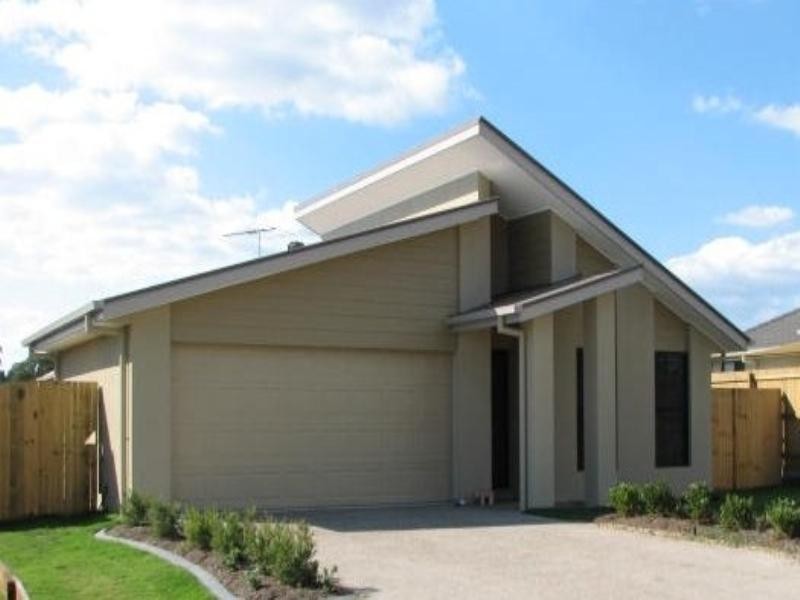 5 Webcke Avenue, Crestmead QLD 4132