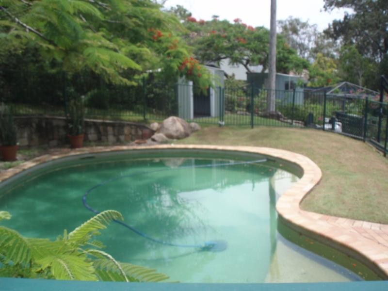 29 Kanumbra Street, Coorparoo QLD 4151