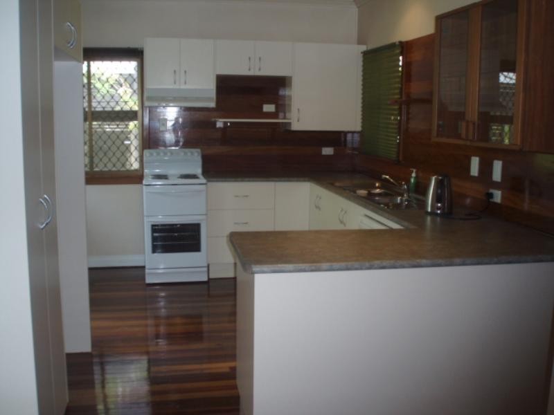 29 Kanumbra Street, Coorparoo QLD 4151