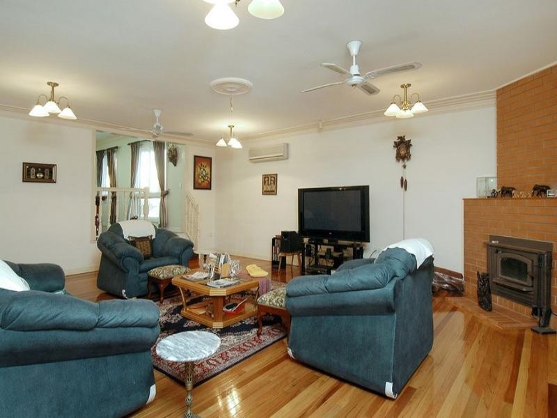 7 Rigel Street, Coorparoo QLD 4151