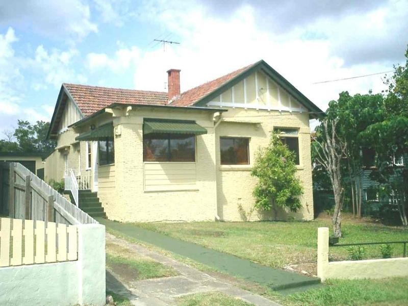 25 Halland Terrace, Camp Hill QLD 4152