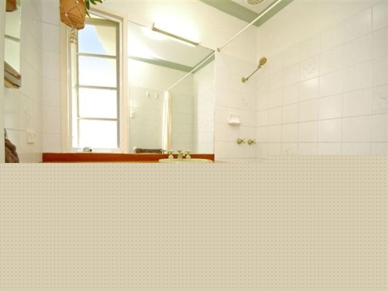 109 Lade Street, Coorparoo QLD 4151