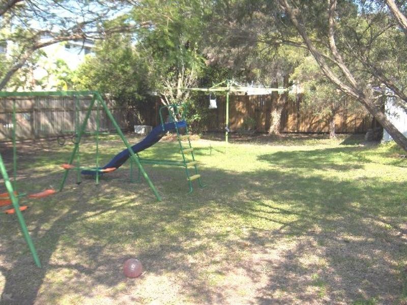 17 Rees Avenue, Coorparoo QLD 4151