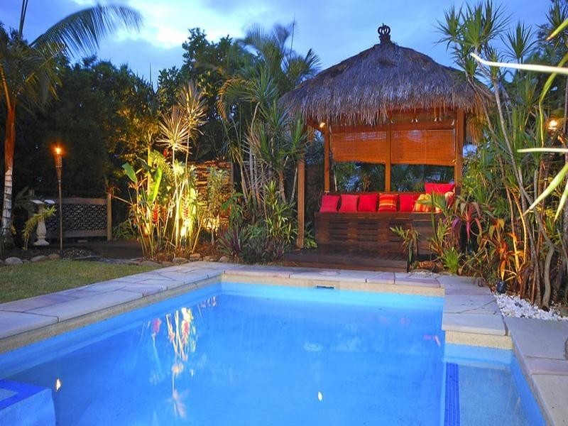 15 Geelong Avenue, Holland Park QLD 4121