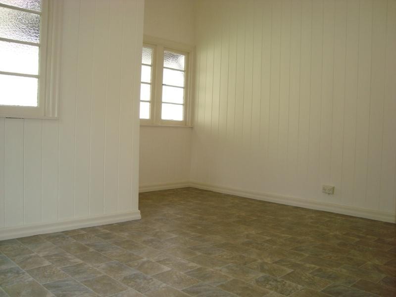 179 Cornwall Street, Greenslopes QLD 4120