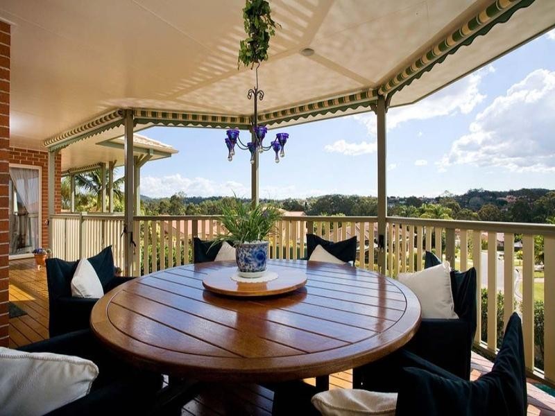 83 Delaney Circuit, Carindale QLD 4152