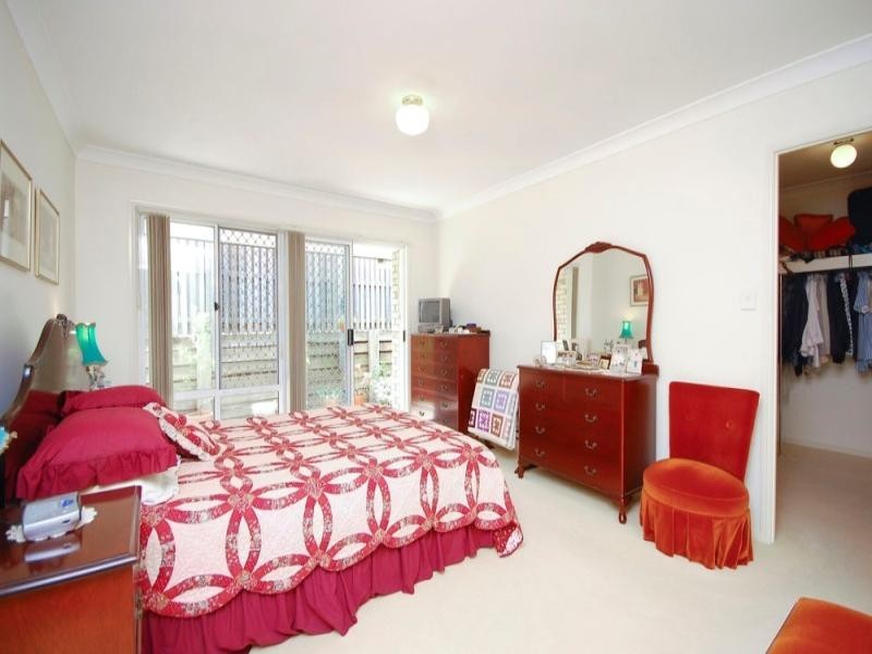 9 Christina Place, Belmont QLD 4153