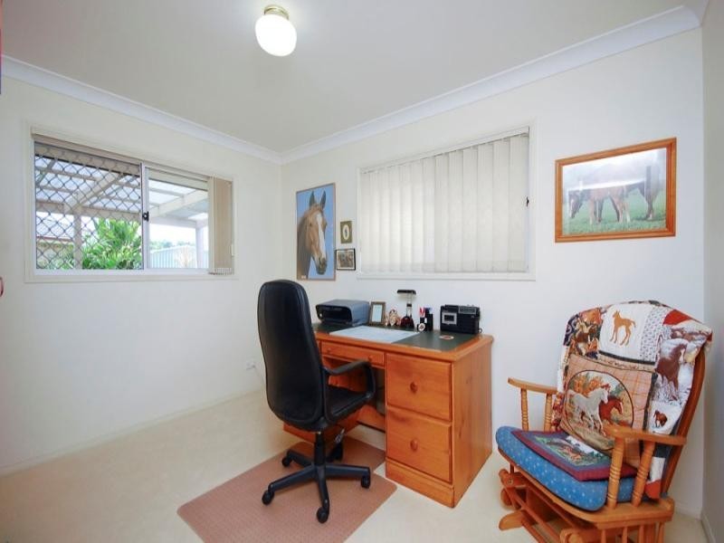 9 Christina Place, Belmont QLD 4153