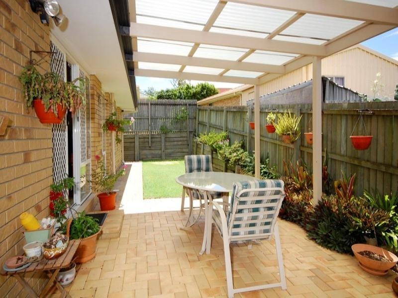 9 Christina Place, Belmont QLD 4153