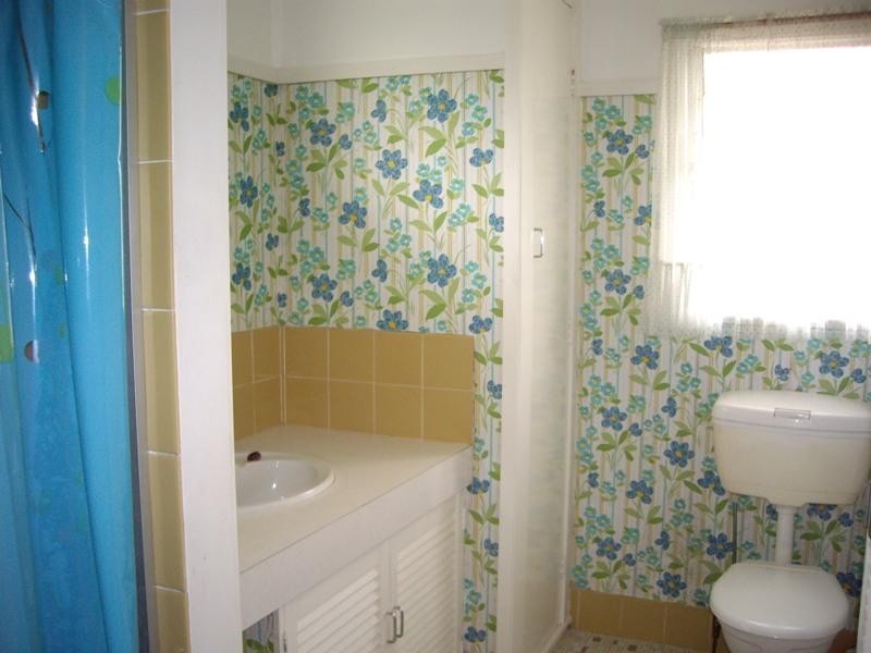 10 Arrowsmith Street, Camp Hill QLD 4152