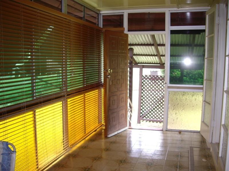 10 Arrowsmith Street, Camp Hill QLD 4152