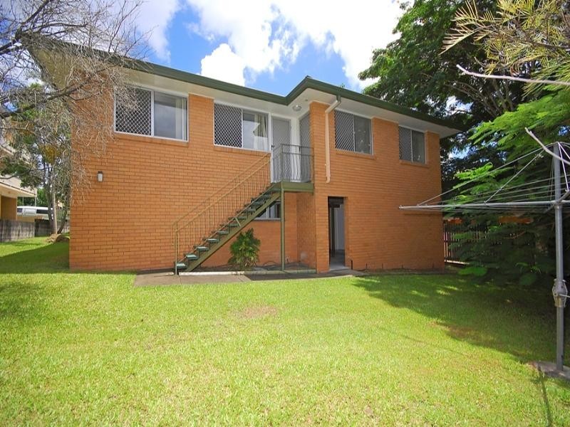 49 Derby Street, Coorparoo QLD 4151
