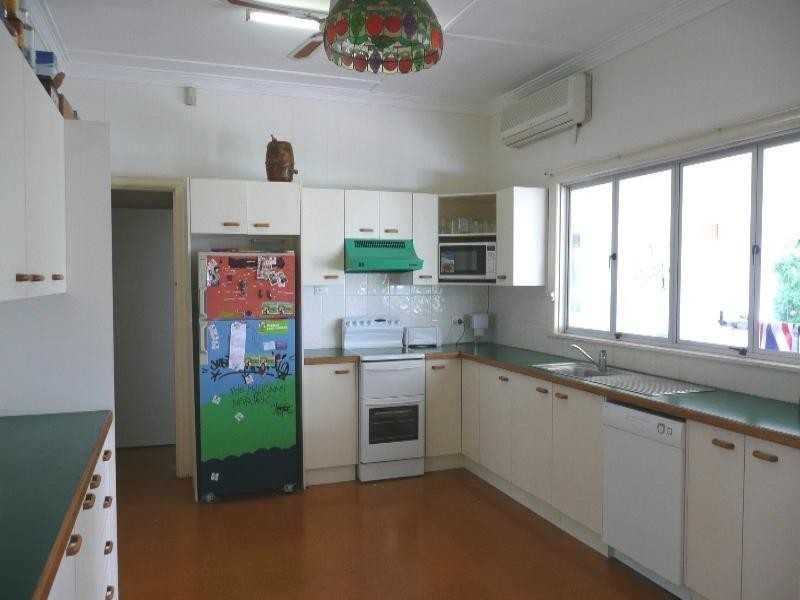27 Spica Street, Coorparoo QLD 4151