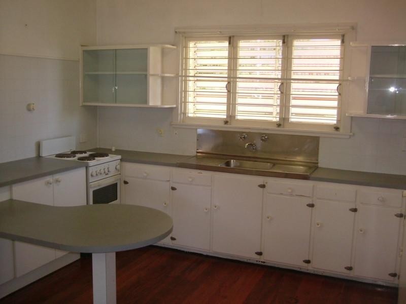 70 Ridge Street, Greenslopes QLD 4120