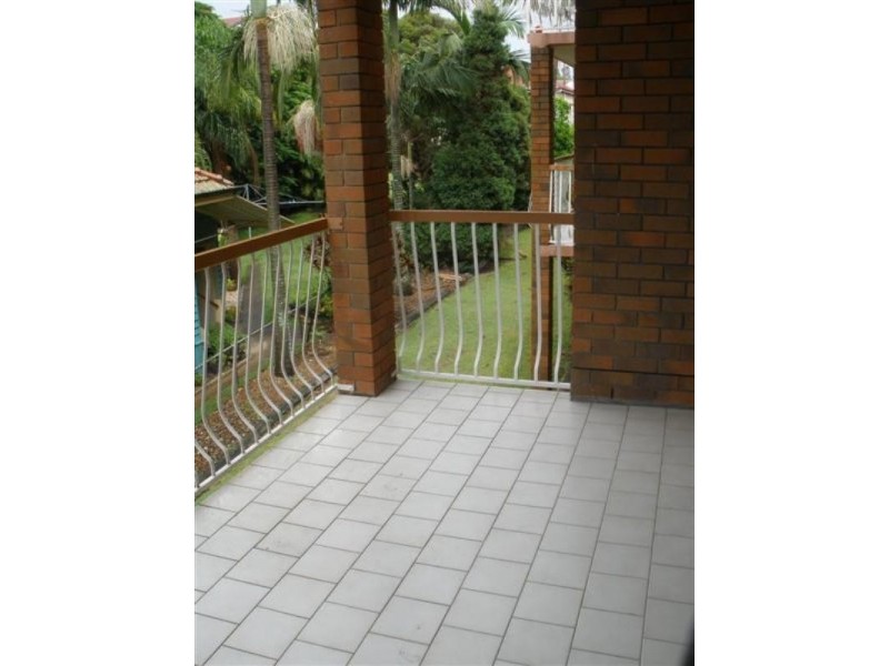1/63-65 Baron Street, Greenslopes QLD 4120