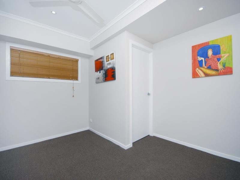 3A Galway Street, Greenslopes QLD 4120