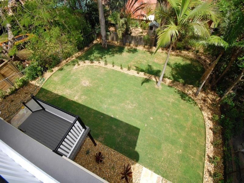 559 Cavendish Road, Coorparoo QLD 4151