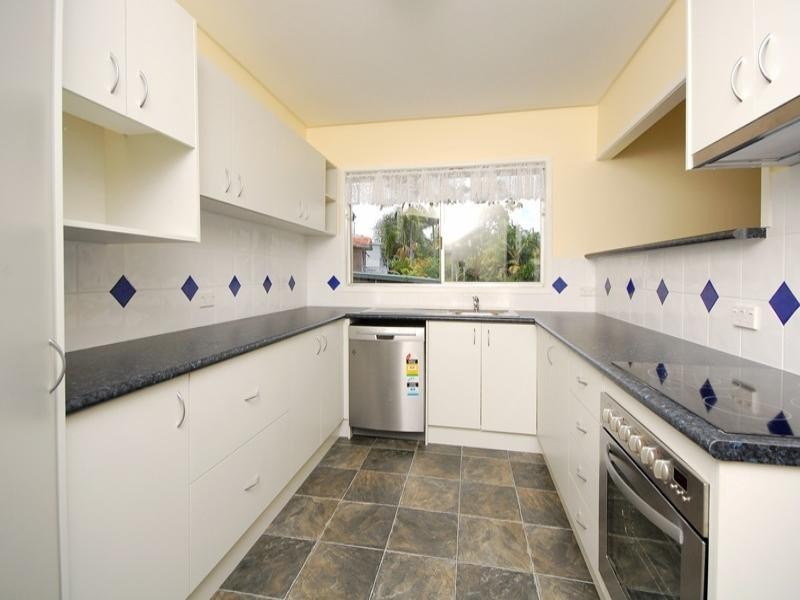 559 Cavendish Road, Coorparoo QLD 4151