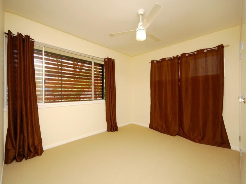 559 Cavendish Road, Coorparoo QLD 4151