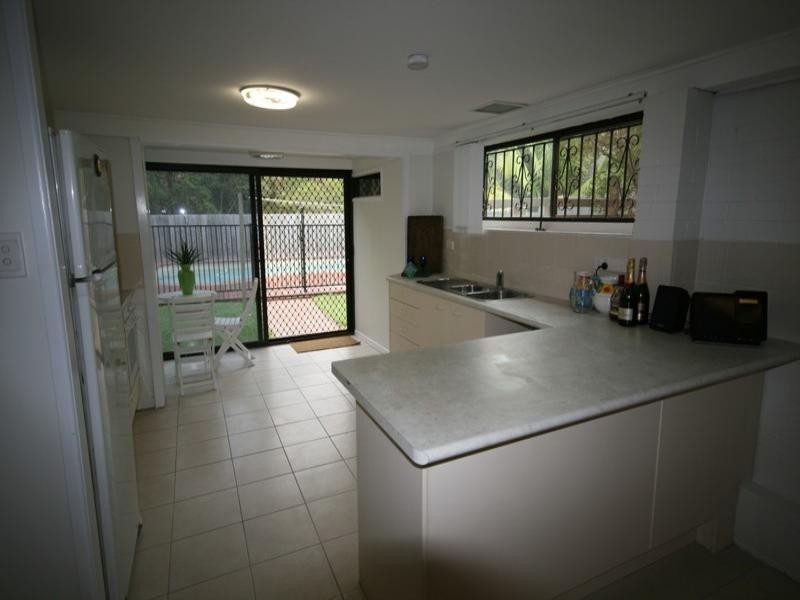 38 Banbury Street, Carina QLD 4152