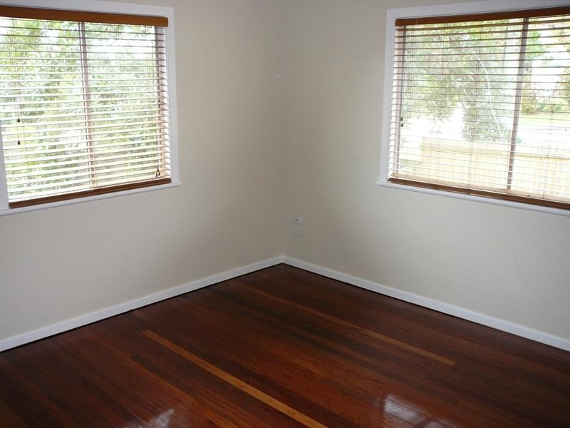 21 Brooks Street, Camp Hill QLD 4152