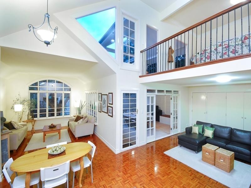 24 Solar Street, Coorparoo QLD 4151