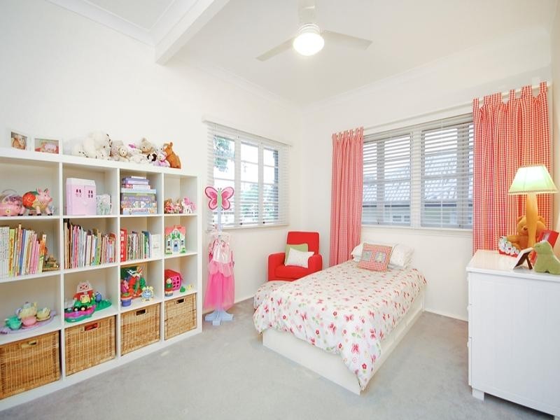 24 Solar Street, Coorparoo QLD 4151