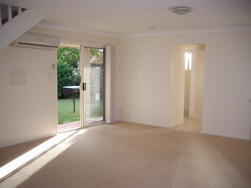 Townhouse 173 Fursden Road, Carina QLD 4152