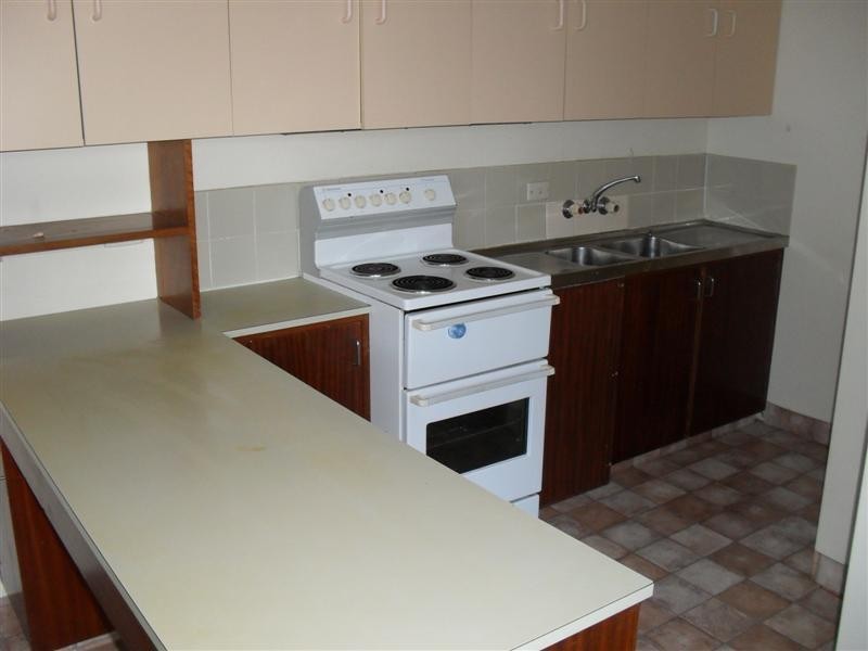 8/387 Cavendish Road, Coorparoo QLD 4151