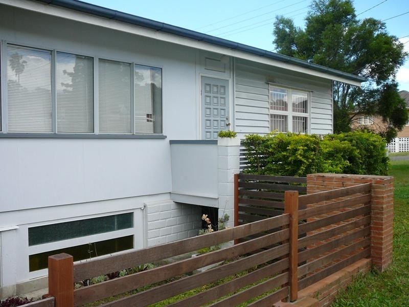 27 Gotha Street, Camp Hill QLD 4152