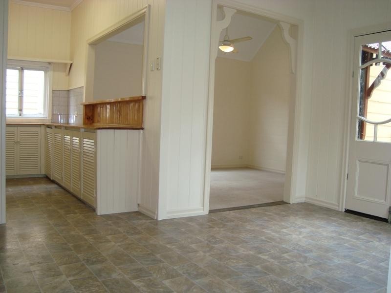 179 Cornwall Street, Greenslopes QLD 4120