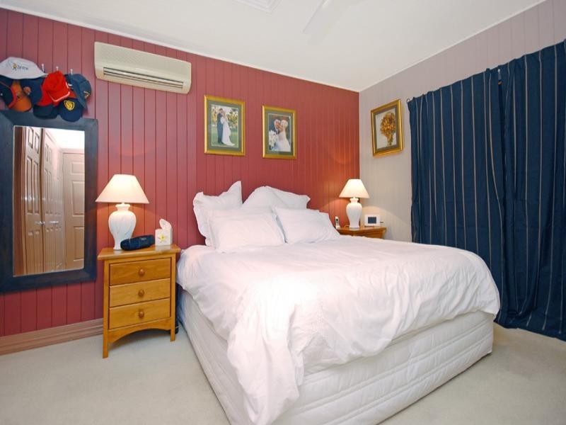 3a Galway Street, Greenslopes QLD 4120