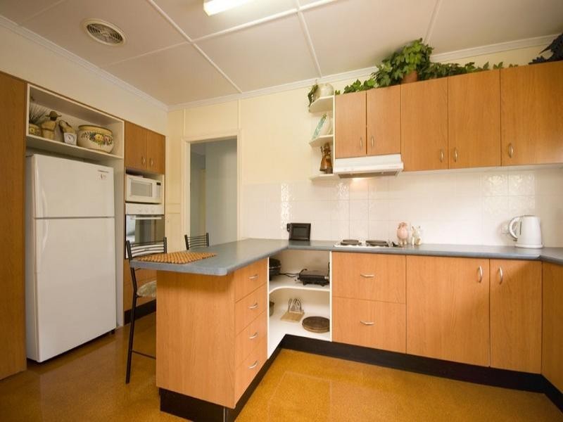 41 Victor Street, Holland Park QLD 4121