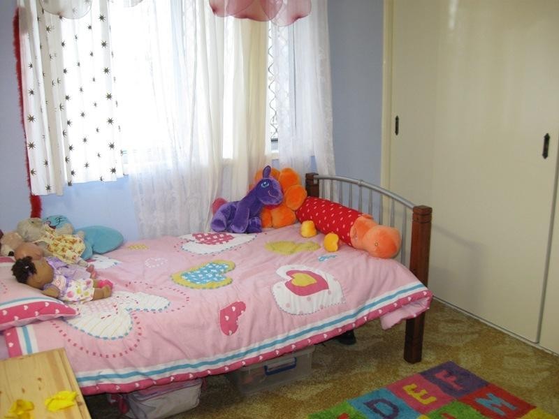 103 Pembroke Street, Carina QLD 4152