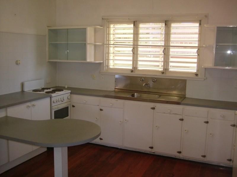 70 Ridge Street, Greenslopes QLD 4120