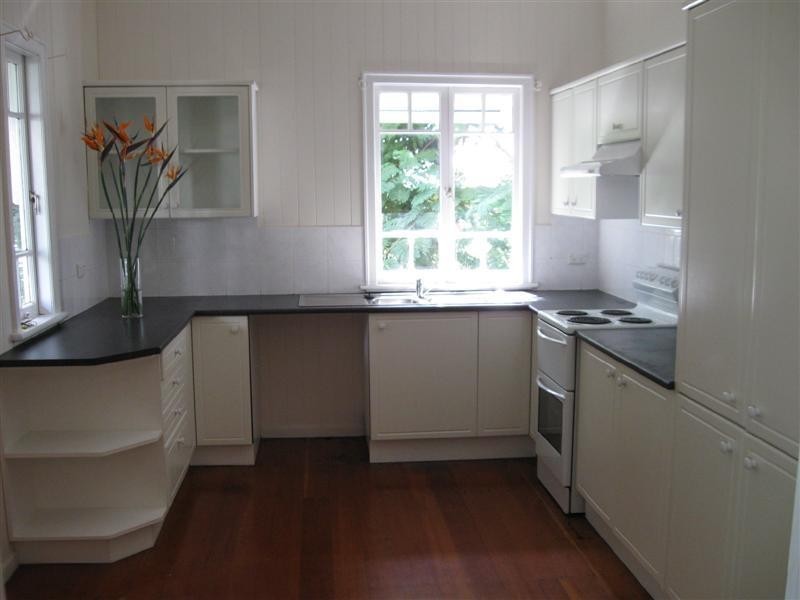 38 Woodhill Avenue, Coorparoo QLD 4151