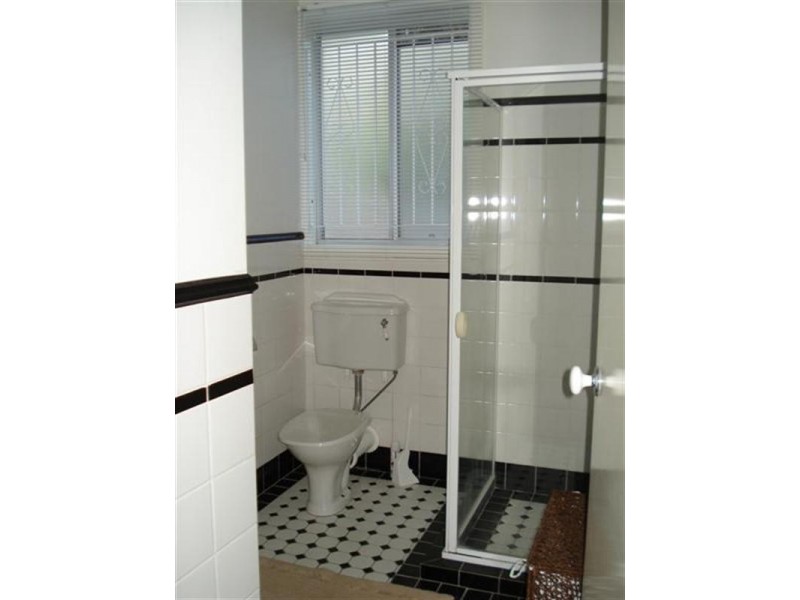 32 Ernest Street, Camp Hill QLD 4152