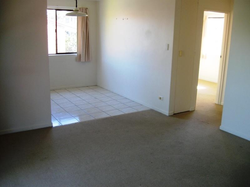 12/63-65 Baron Street, Greenslopes QLD 4120