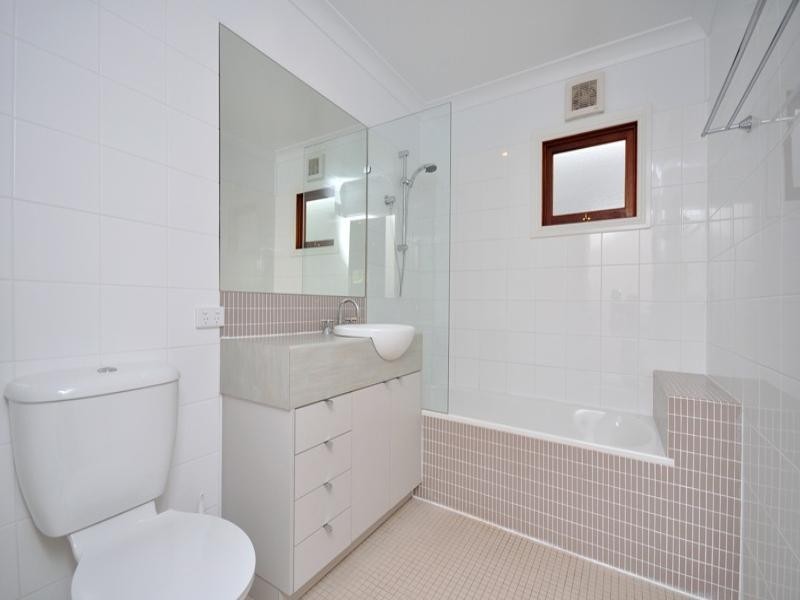 77A Mackay Street, Coorparoo QLD 4151