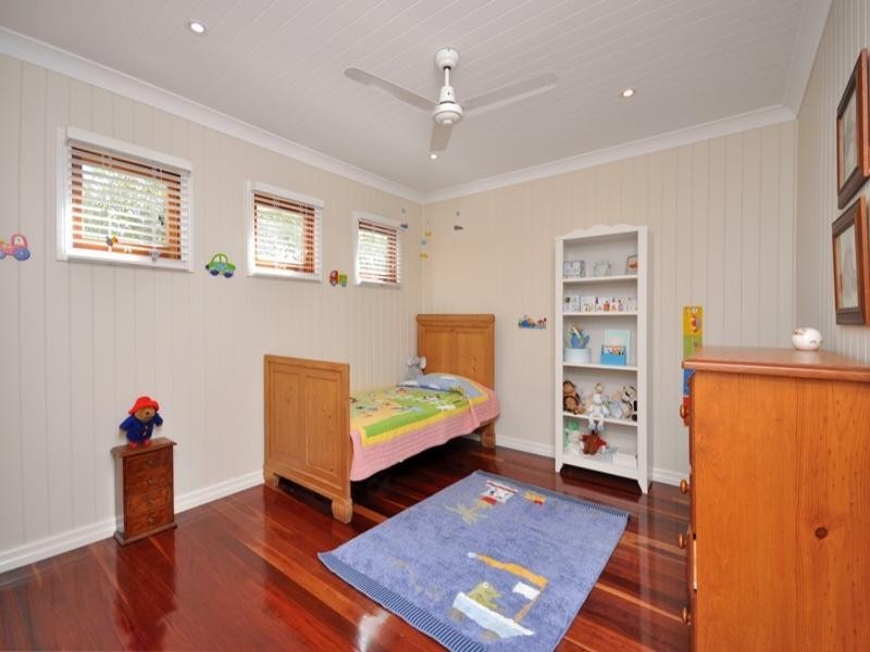 77A Mackay Street, Coorparoo QLD 4151